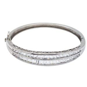 Pulsera rígida de plata con doble hilera de baguettes