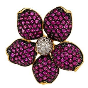 Broche flor de plata en púrpura